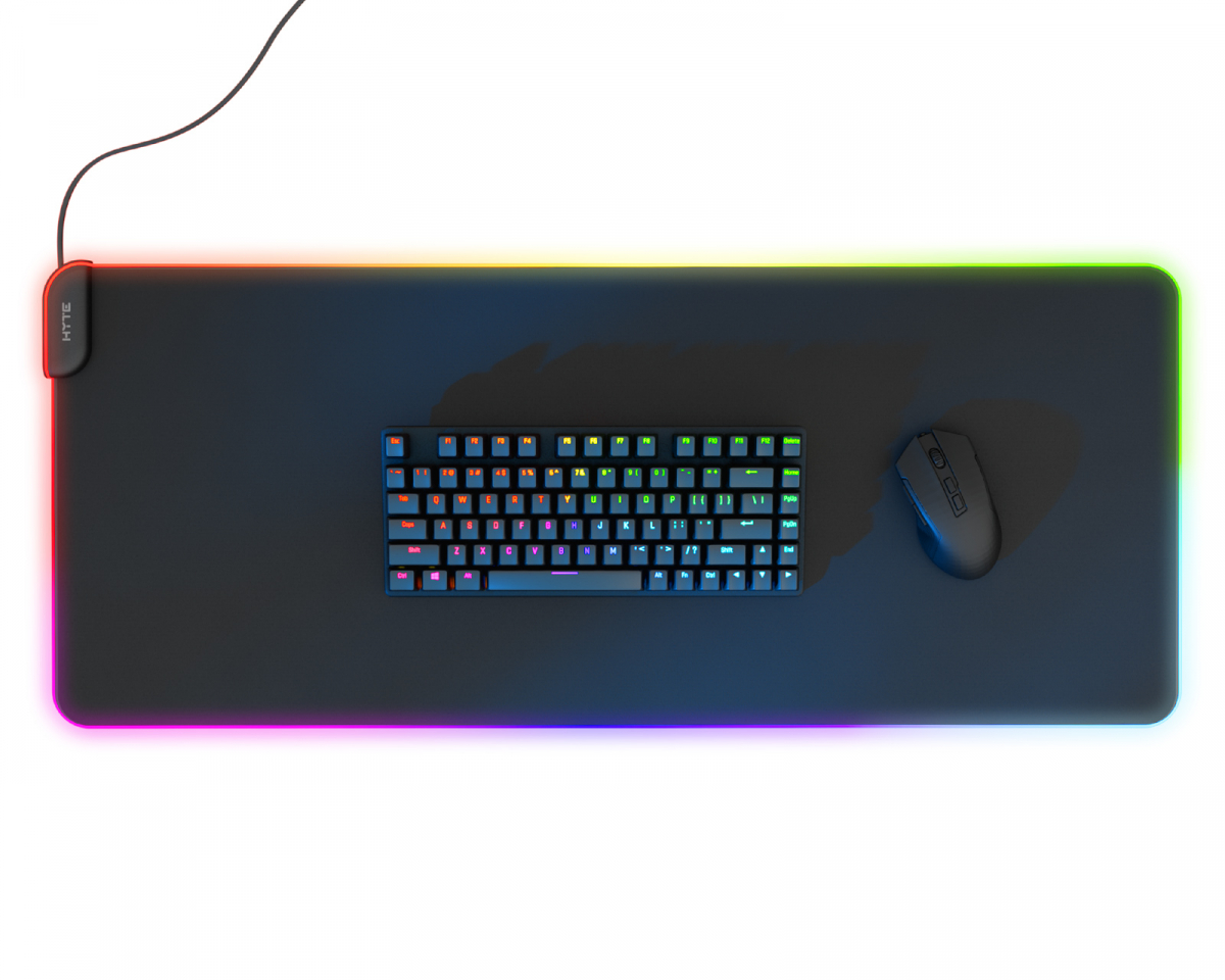 HYTE CNVS RGB Mauspad - Schwarz MAT-HYTE-CNVS-B