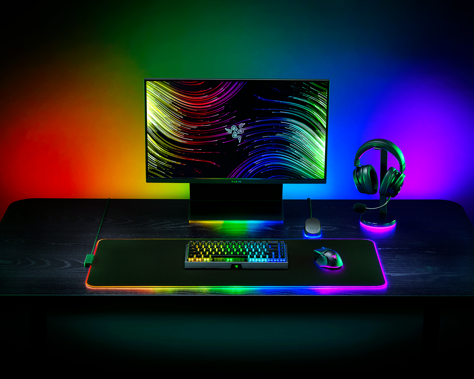 Razer Strider Chroma Mauspad - Schwarz - MaxGaming.gg