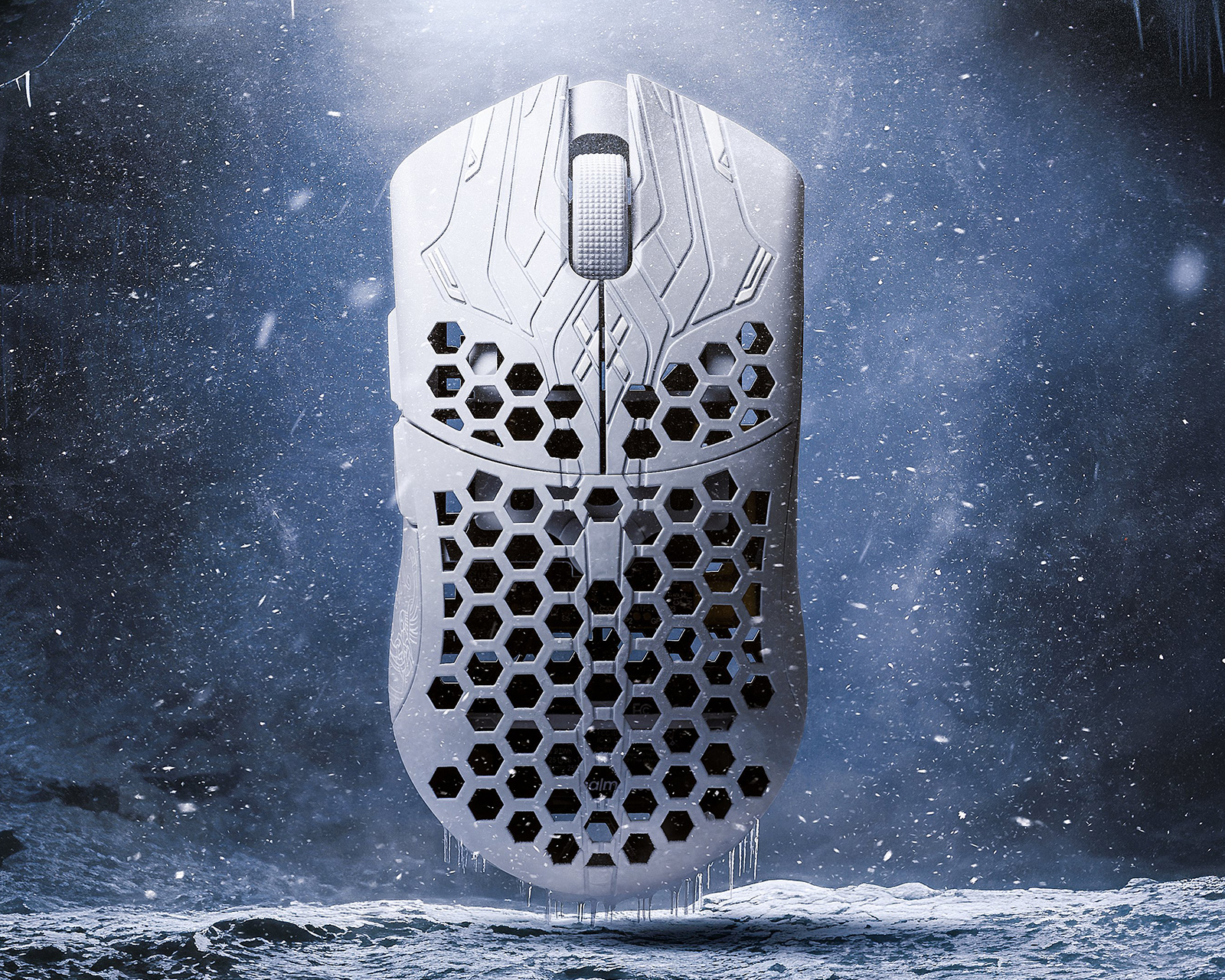 Finalmouse ULX Frostlord - Small - MaxGaming.gg