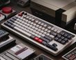 Retro Mechanical Keyboard - Kabellose Tastatur ISO German - N Edition