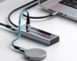 USB-C-Hub mit Ladestation und LED-Anzeige