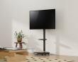 Heavy-Duty TV Bodenständer mit Medienablage – Schwarz (DEMO)